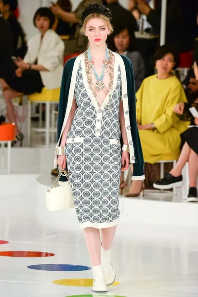 Look 56